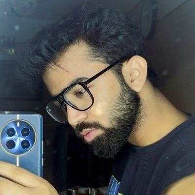 iamfaizaannn's profile picture. 22