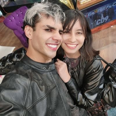 SoyFerDeNavarro's profile picture. 50%Emo50%Fan. Amo a Charles Leclerc Lic.Ciencias de la Comunicación🦜
Mi personalidad se basa en ir cada fin a un concierto.❣ Alan Navarro❣
BTR-MCR-F1. Prensa