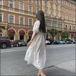 Bartram559087's profile picture. I’m not weird. I’m limited edition. 🦄🎨💎