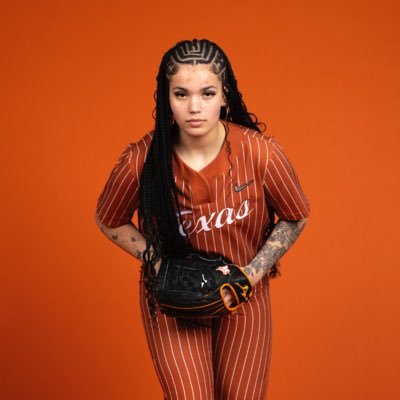 BordiSophia's profile picture. Jersey | Univ. of Texas SB