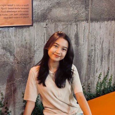 YasediKe's profile picture. 