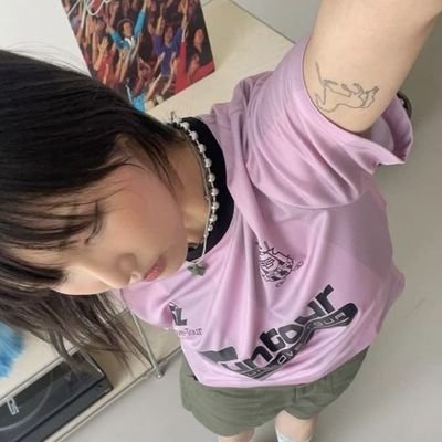 mercedesaint's profile picture. 