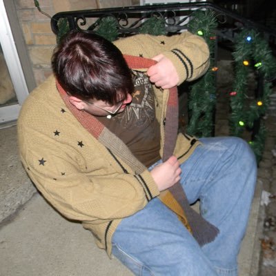 thefateofjoshua's profile picture. 20, he/his, bi