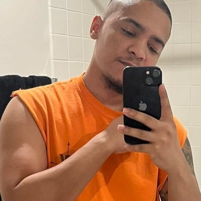 BorikenKoki's profile picture. Da’iwakuma’hu le da ixita’hu kena d’hianiwa le da wawaxi’nei. Daka Borikua My existence is my resistance and my language is my freedom. I am Borikua. 🇵🇷