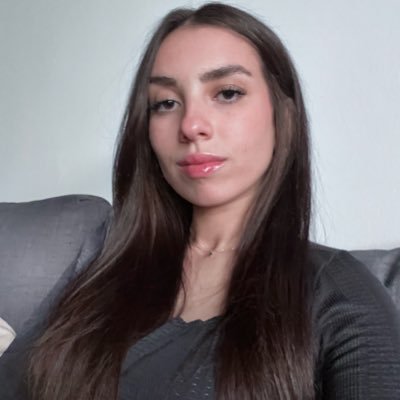 Linadjazair's profile picture. 