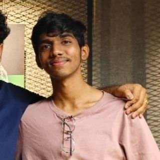 rashcasm's profile picture. @solanaturbine , @ackeeblockchain Grad | Building ekonos-labs on @solana | Managing chaos