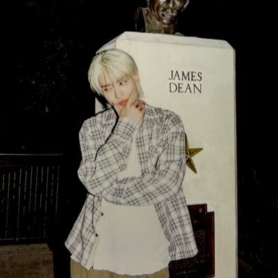 fifiedlina's profile picture. 🍑