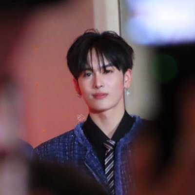 Yully_astuti's profile picture. Mommy Tata #Santapp 🤍🐶🎀 #JASPER #SantyofSanta
PSD Family 🖤🤍❤ #PerthTanapon #Santapp #Domiia #PerthSanta
backup account @Yullyast16