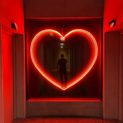 MattersofTheH19's profile picture. Time traveler, coffee, tea.....wine please. Not an artist, just a crazy painter and an international freelancer..... amateur photographer 🤗....Sapiophile