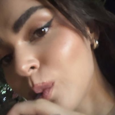 ShreyaVerm003's profile picture. LIFESTYLE || FASHION || BEAUTY || DEV GIRL