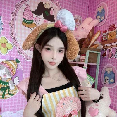 Bunny69v's profile picture. 🐾 Cat whisperer | Snack hunter | Meme curator
🍰 Sweet tooth & sunshine lover | Dancing through life
🌈 Collecting happy moments, one giggle at a time