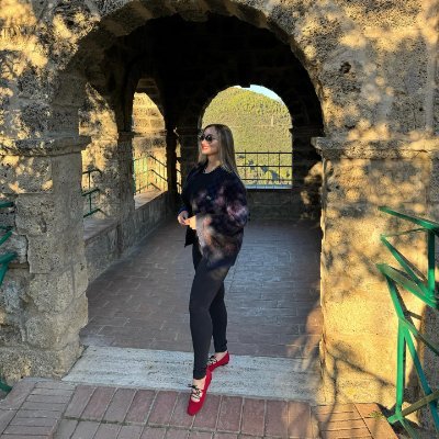 deeva67665's profile picture. “Business strategist 📈 with a love for exploring global cultures 🌏 and lighting up each day with creativity.” Porn 🚫 Spam