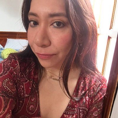 camilu_camilu's profile picture. 🐶 🗺️🪻🌲•• oldie, tho.… | Data enthusiast 🦿adultescente o chavoruco 👩‍🎤