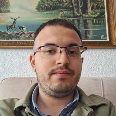 Villasenor4012's profile picture. Graduado en Historia