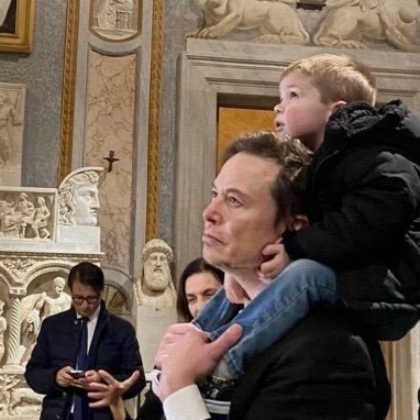 EIionreevemusk's profile picture. 