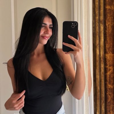 jpgexxx's profile picture. in the midst of winter, I found there was, within me, an invincible summer - camus