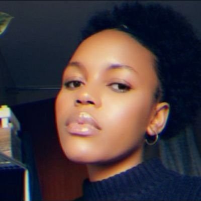 anelisacb's profile picture. Archaic