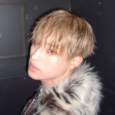 flwrskyo's profile picture. mother of six @p1h_official