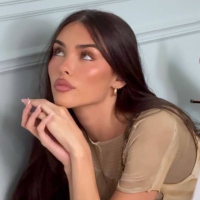 staynumbs's profile picture. ˚₊‧꒰ა fangirl files ໒꒱ ‧₊