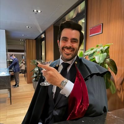 antlopang's profile picture. Physicist | Sr. Staff Analog Designer @Synopsys | prev. @KD_Corporate🏍⛵️🔭📖 🚗