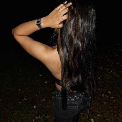 Rafaella__1718's profile picture. 