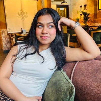 MadhumitaBx's profile picture. Learning. Growing. Improving.