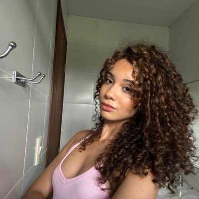 msophiarch's profile picture. ig: msophiarch
