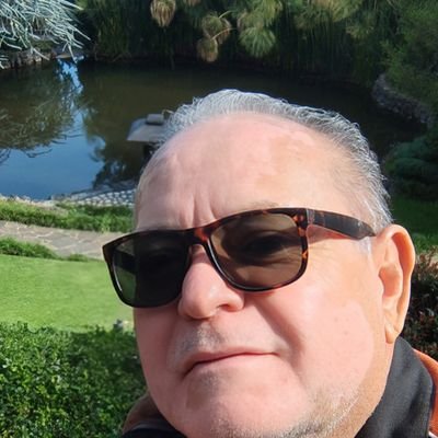 jrbl65's profile picture. Un humilde campesino sembrando amigos.