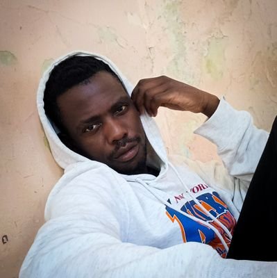 Rogue0015's profile picture. Strategic Management | Young AI Leaders Hub Lead | GDG Harare Organiser | Zindi Country Ambassador

A curious mind with far sight