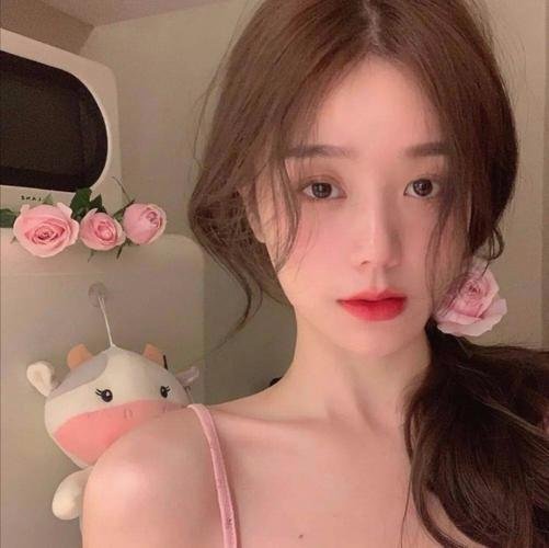 amritkana's profile picture. Vanadinite