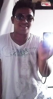 antes de falar da minha 'Viida.'
Veja o Podridão q esta acontecendo na Sua!
