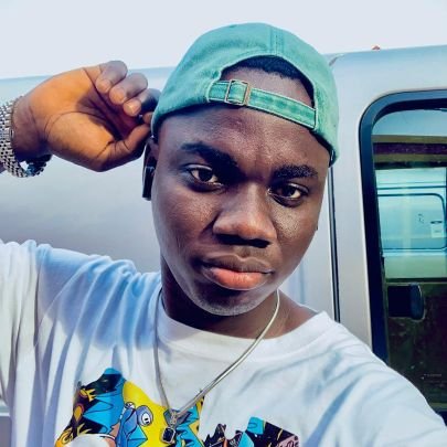 RealkingAnder21's profile picture. Crypto Enthusiast, Airdrop hunter.