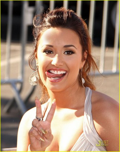 BrunaRochaLinds's profile picture. Meu Fc se resume em ORGULHO & PAIXÃO em poder ajudar essa pessoa magnifica que a @brurocha__ é e represnta na minha vida ∞♥∞