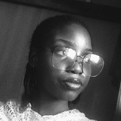 Devenniey's profile picture. •||• HIS Daughter •||• Med Student •||• Frontend Dev •||• Web Designer •||• Biological Weirdo •||• On a journey of Self-discovery •||•