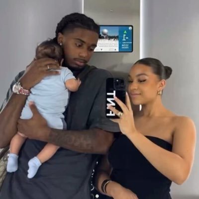 RoswitherA's profile picture. 