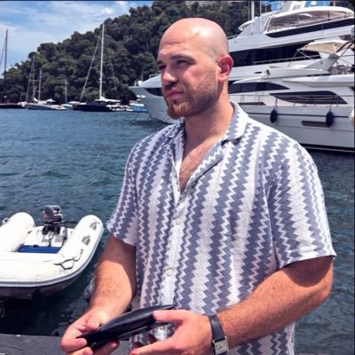 zedmonopoly's profile picture. Made 1st $1m @ 25 | investor & trader | Hons Degree Computer science | Ex-Google | Managing hundreds of Traders | find me on YouTube