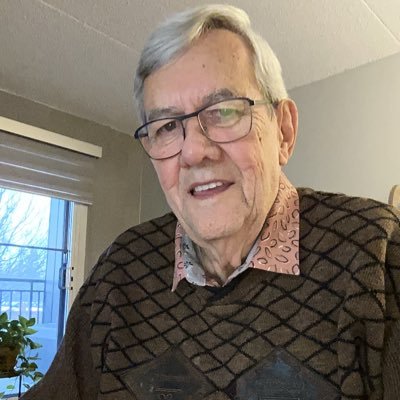 50_yvon's profile picture. J'ai un cancer du poumon incurable que ma médecin oncologue essaie de ralentir avec l'immunothérapie. Je me rend maintenant compte de l'importance de la vie