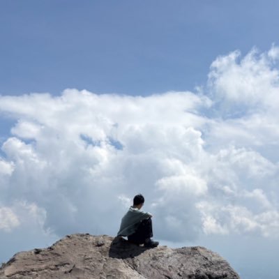 kawaaaas's profile picture. 社会人1年目のエンジニアです / AWS(認定試験12冠) / React