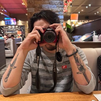 xg_torresx's profile picture. You don't have any enemies, no one has any enemies, there's no one who it's okay to hurt.
Twitch: https://t.co/rDME3TWenz