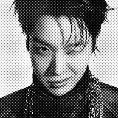 lhobiyu's profile picture. ⋆ ℒiving 제이홉ly  ⋆