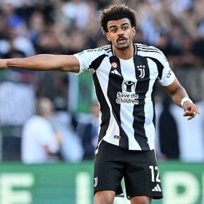 Veeiiiiga_12M's profile picture. 