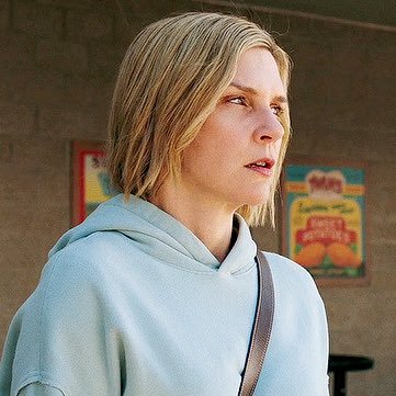 BeaufDelphine's profile picture. creatrice compulsive. shitpost & edits. je donne mes avis non constructifs sur letterboxd https://t.co/g5rRzbNcGH