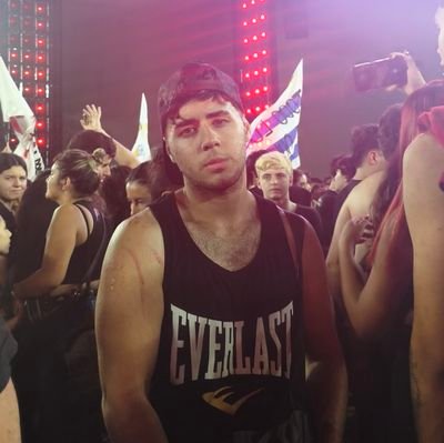 Patricio091218's profile picture. Pensa primero en vos, porque no lo va a hacer el de al lado...a la gente nunca le alcanza por más que lo des todo. Peronista.