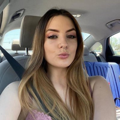 sarahallure's profile picture. Add me on telegram @sarahalluretg  for my content🔞