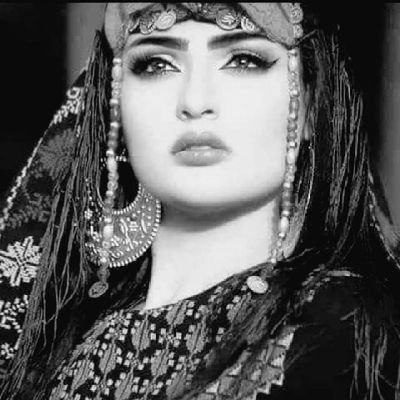 21lgDF9fg9BFYH8's profile picture. استغفـر الله كل ما اصبحـت وامسيـت 
وادعـي  عسـى مـولاي يستـر عيوبـي
 
لاشلـت  في دنيـــا الاوادم  وحطيـت 
يغفـر  خطاي  ويجعـل الستـر ثوبـــي