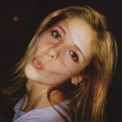 QUAKESECHO's profile picture. 25 , she / her , 🧡🤍🩷