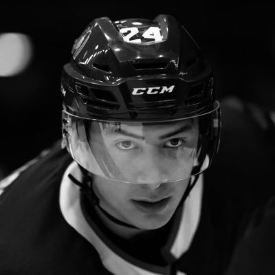 art_eny's profile picture. совершенно точно не умею дружить. | #fatamorgana | #этоюг | jag är @mearcair_'s lilla katten. mjau. | XXI.VIII.MMXX | XII.V.MMXXI | XIX.VII.MMXXI