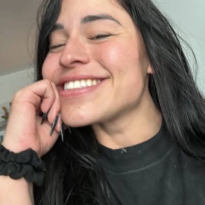 e_ckara's profile picture. 