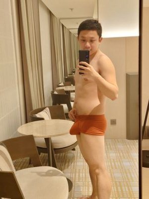 wnq1080168's profile picture. 163/62/25 喜摸摸抱抱
想認識早洩屌🥵
雞雞不大12公分左右而已😅