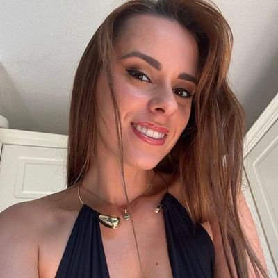 AnitaRover95903's profile picture. Moi je suis une masseuse professionnel disponible pour les plans sexe discret♥️💋🥒
Télégramme :@Anita55R